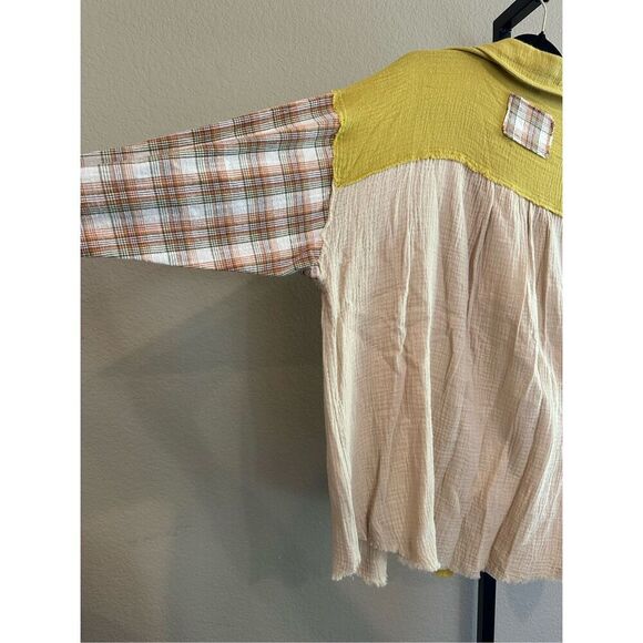 Size S Easel Beige Gauze Plaid Mix Button Up Top - Picture 4 of 10